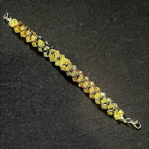 Elegant Yellow and Black Beaded Bracelet